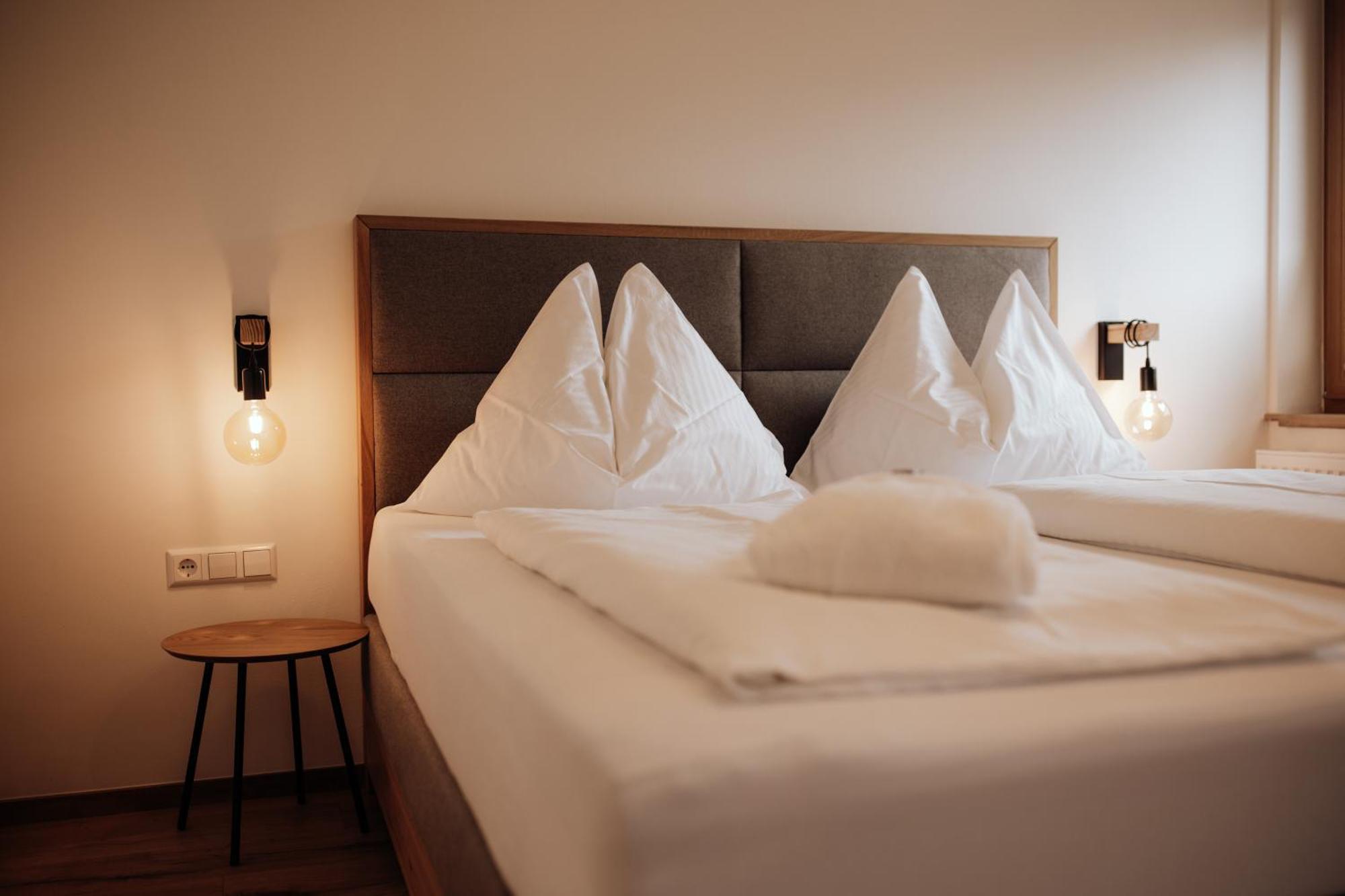 Forstauerwirt Hotel & Restaurant ฟอร์สเทา ภายนอก รูปภาพ