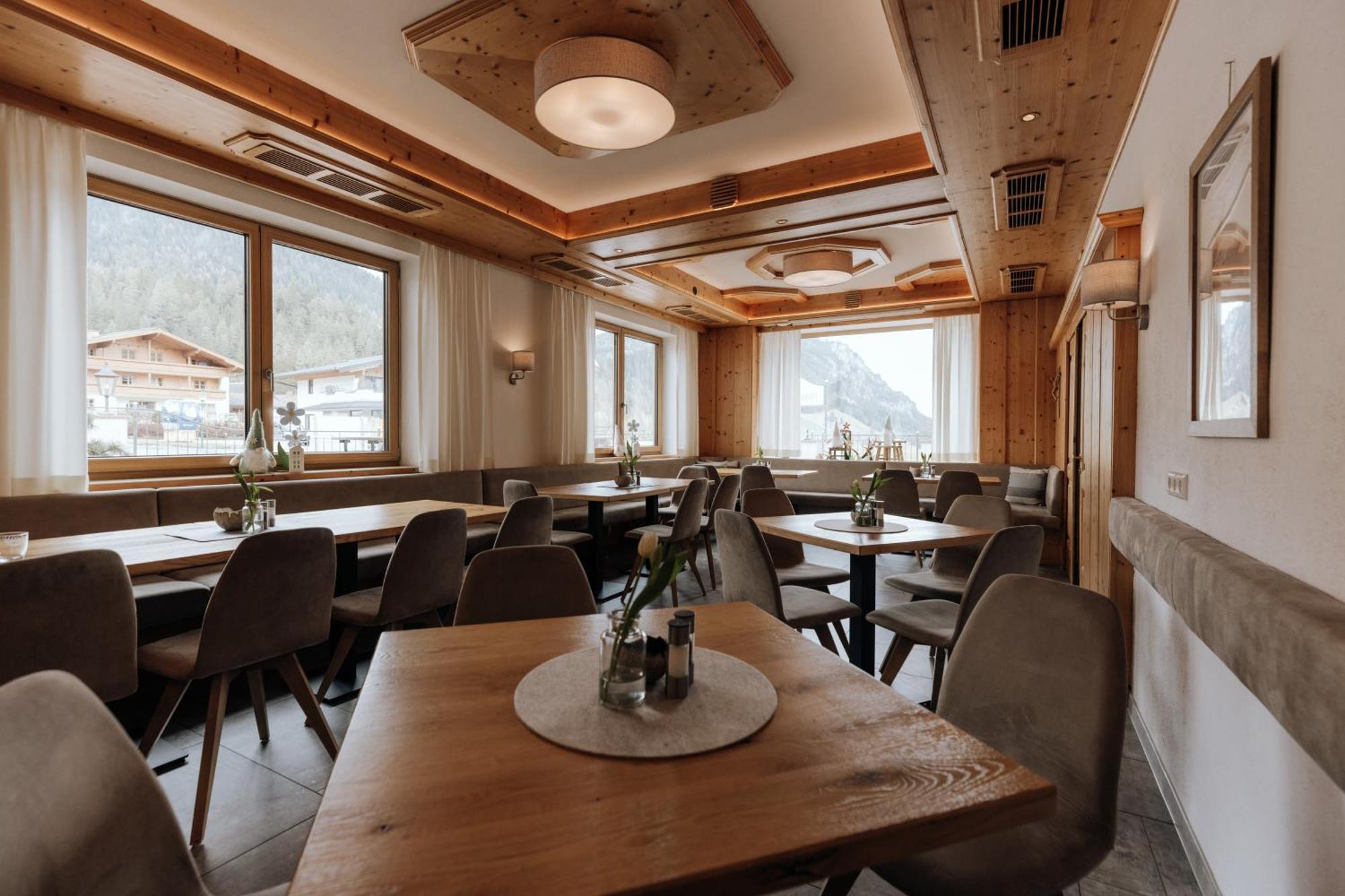 Forstauerwirt Hotel & Restaurant ฟอร์สเทา ภายนอก รูปภาพ